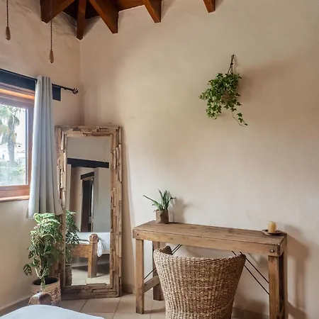 Guest house Helda - Private Bedroom In A Shared Of 4 Bedroom