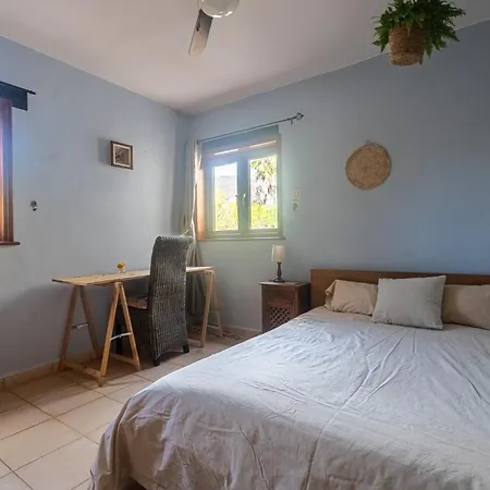 Guest house Helda - Private Bedroom In A Shared Of 4 Bedroom